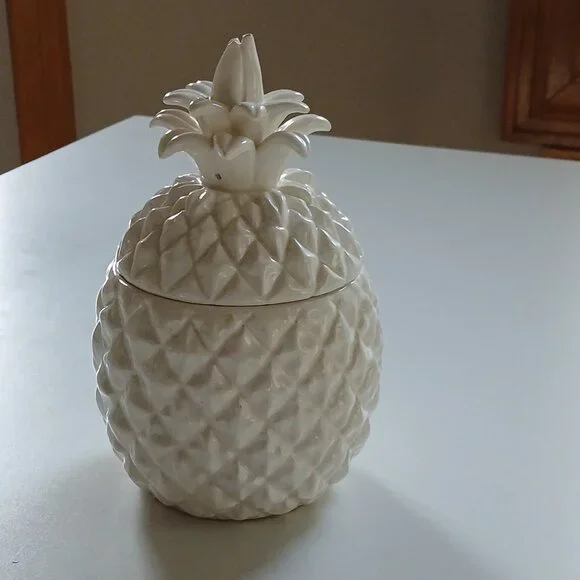 Pineapple ceramic container - Picture 3 of 4